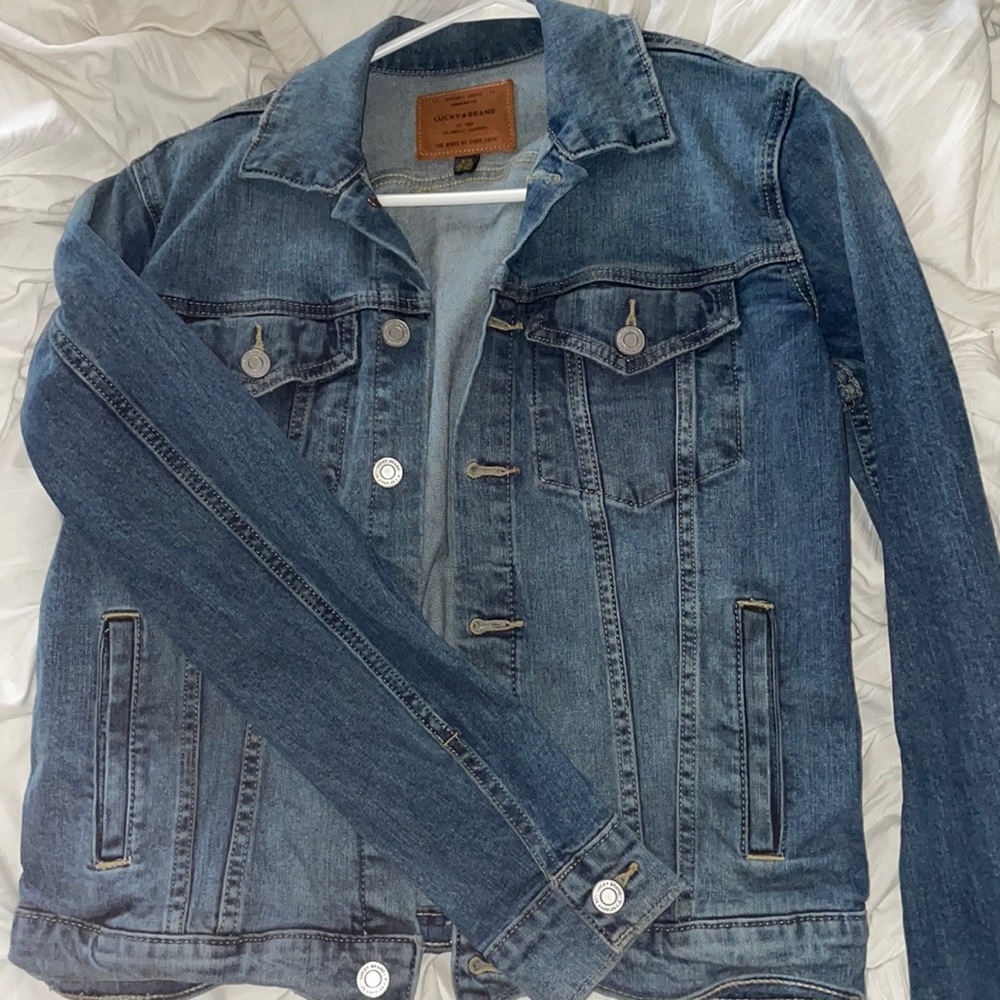 Size Small Lucky Brand jean jacket